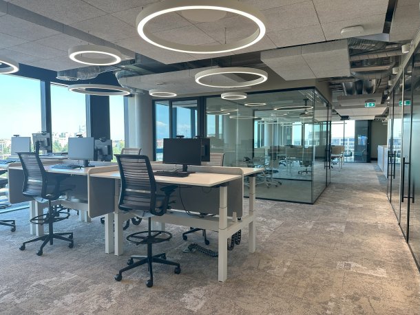 1776844147_Symbiosis interno 1.jpeg